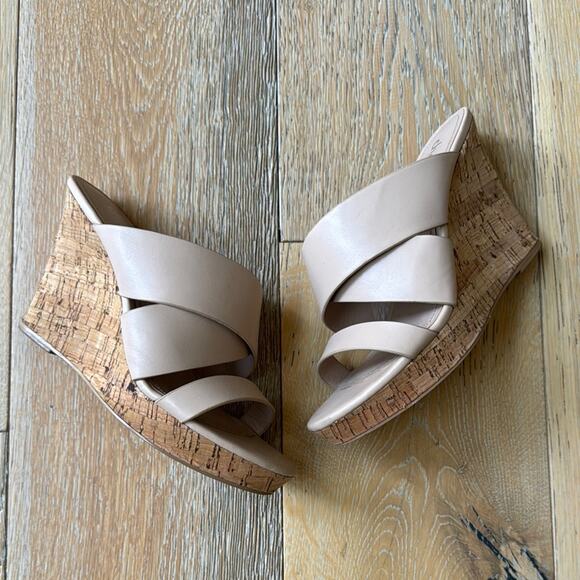 Charles by Charles David Beige Platform Wedge Sandals Size 7.5 - Picture 2 of 7